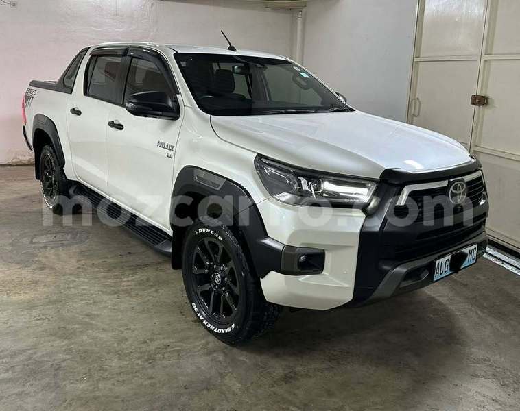 Big with watermark toyota hilux sofala buzi 35185