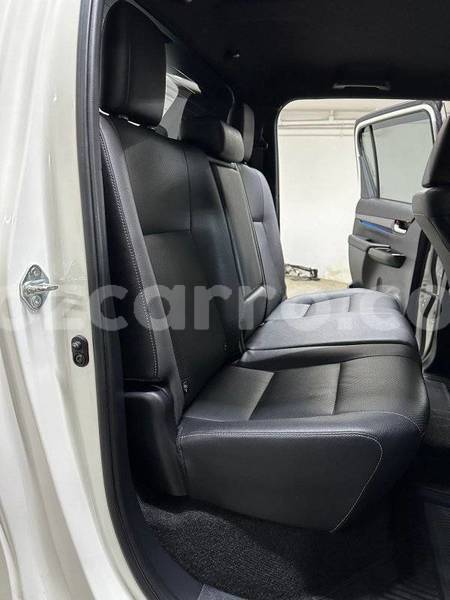 Big with watermark toyota hilux sofala buzi 35185