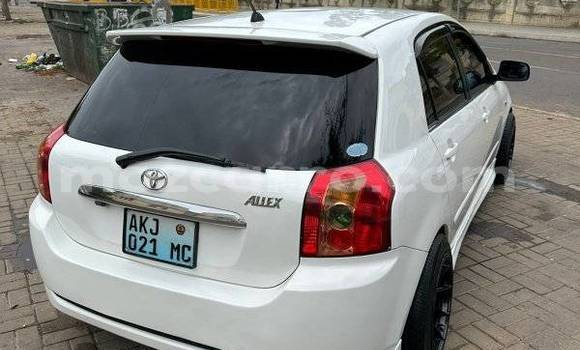 Buy Used Toyota Aqua White Car in Caia in Sofala Buy Used Toyota Aqua White Car in Caia in Sofala