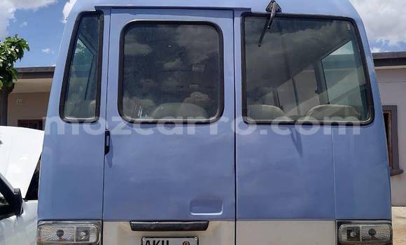 Buy Used Toyota Coaster Blue Car in Búzi in Sofala Buy Used Toyota Coaster Blue Car in Búzi in Sofala