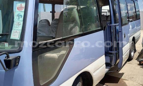 Buy Used Toyota Coaster Blue Car in Búzi in Sofala Buy Used Toyota Coaster Blue Car in Búzi in Sofala