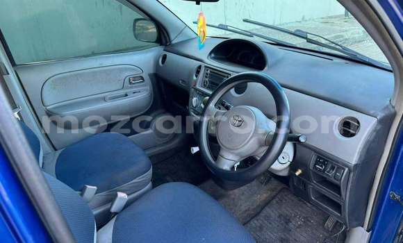 Buy Used Toyota Sienta Blue Car in Búzi in Sofala Buy Used Toyota Sienta Blue Car in Búzi in Sofala