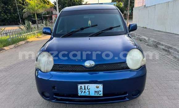 Buy Used Toyota Sienta Blue Car in Búzi in Sofala Buy Used Toyota Sienta Blue Car in Búzi in Sofala