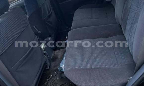 Buy Used Toyota Hilux Black Car in Búzi in Sofala Buy Used Toyota Hilux Black Car in Búzi in Sofala