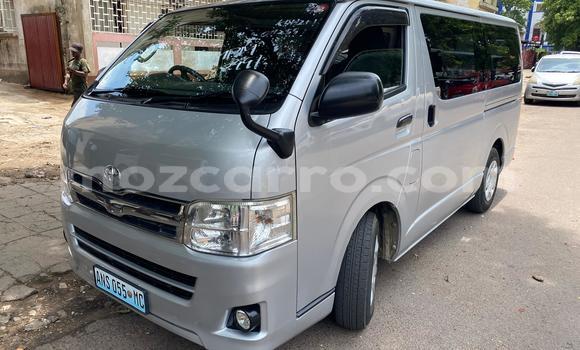 Buy Used Toyota Hiace Silver Car in Maputo in Maputo Buy Used Toyota Hiace Silver Car in Maputo in Maputo