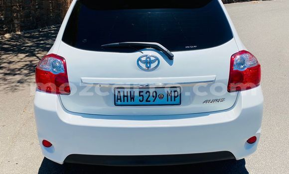 Nunua Ilio tumika Toyota Auris Nyeupe Gari ndani ya Maputo nchini Maputo Nunua Ilio tumika Toyota Auris Nyeupe Gari ndani ya Maputo nchini Maputo
