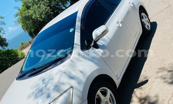 Nunua Ilio tumika Toyota Auris Nyeupe Gari ndani ya Maputo nchini Maputo Nunua Ilio tumika Toyota Auris Nyeupe Gari ndani ya Maputo nchini Maputo