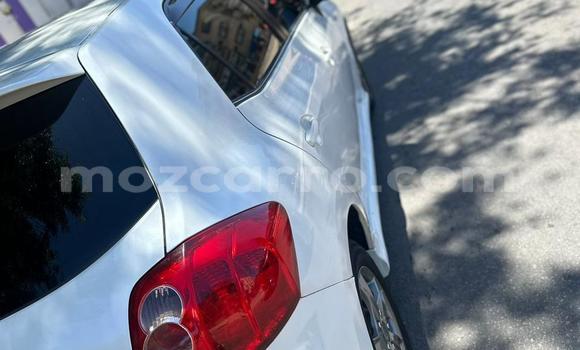 Comprar Usado Toyota Auris Branco Carro em Maputo em Maputo Comprar Usado Toyota Auris Branco Carro em Maputo em Maputo