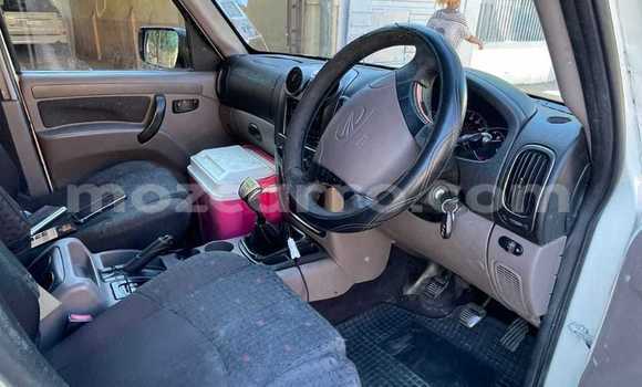Comprar Usado Mahindra Bolero Branco Carro em Maputo em Maputo Comprar Usado Mahindra Bolero Branco Carro em Maputo em Maputo