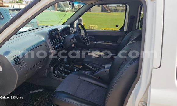 Buy Used Nissan Hardbody White Car in Maputo in Maputo Buy Used Nissan Hardbody White Car in Maputo in Maputo