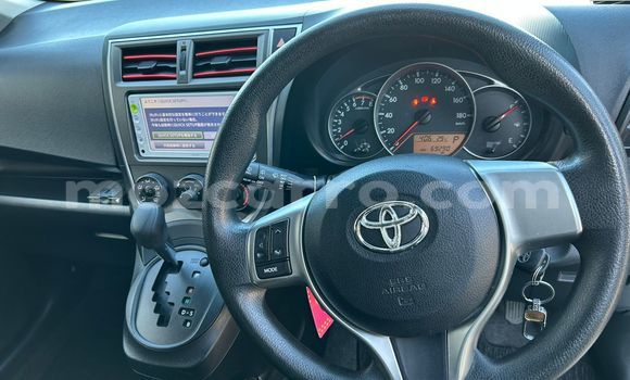 Buy New Toyota Ractis Blue Car in Maputo in Maputo Buy New Toyota Ractis Blue Car in Maputo in Maputo