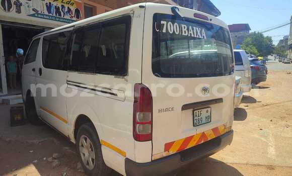Buy Used Toyota Hiace White Car in Maputo in Maputo Buy Used Toyota Hiace White Car in Maputo in Maputo
