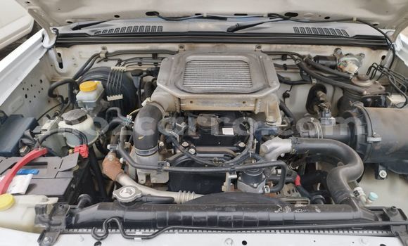 Buy Used Nissan Hardbody White Car in Maputo in Maputo Buy Used Nissan Hardbody White Car in Maputo in Maputo