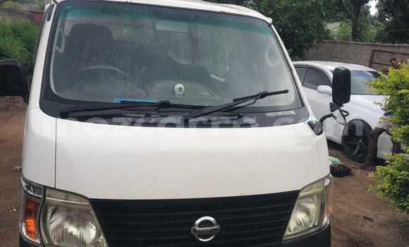 Nunua Ilio tumika Nissan Caravan Nyeupe Gari ndani ya Maputo nchini Maputo Nunua Ilio tumika Nissan Caravan Nyeupe Gari ndani ya Maputo nchini Maputo
