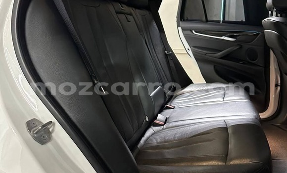 Comprar Usado BMW X5 Branco Carro em Maputo em Maputo Comprar Usado BMW X5 Branco Carro em Maputo em Maputo