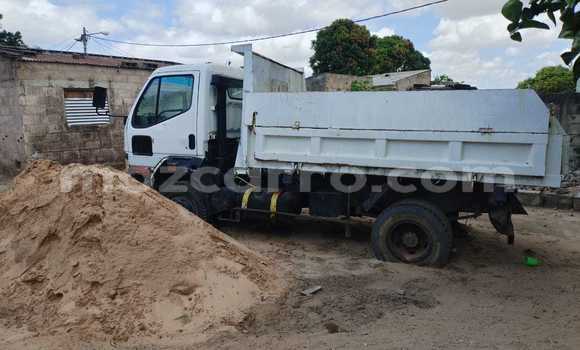 Comprar Usado Mitsubishi FTO Branco Carro em Maputo em Maputo Comprar Usado Mitsubishi FTO Branco Carro em Maputo em Maputo
