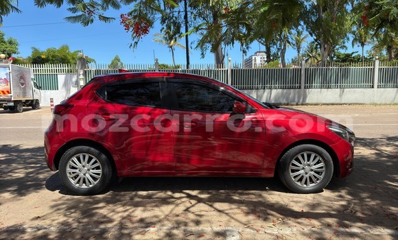 Buy Used Mazda Demio Red Car in Maputo in Maputo Buy Used Mazda Demio Red Car in Maputo in Maputo