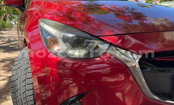 Buy Used Mazda Demio Red Car in Maputo in Maputo Buy Used Mazda Demio Red Car in Maputo in Maputo