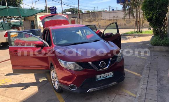 Tenga Tsaru Nissan Qashqai Tsvuku Mota in Maputo in Maputo