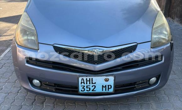 Comprar Usado Toyota Ractis Azul Carro em Maputo em Maputo