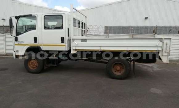 Buy Used Isuzu FTR 850 White Truck in Maputo in Maputo Buy Used Isuzu FTR 850 White Truck in Maputo in Maputo