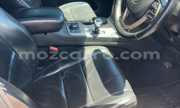 Tenga Tsaru Jeep Grand Cherokee Sirivha Mota in Maputo in Maputo Tenga Tsaru Jeep Grand Cherokee Sirivha Mota in Maputo in Maputo