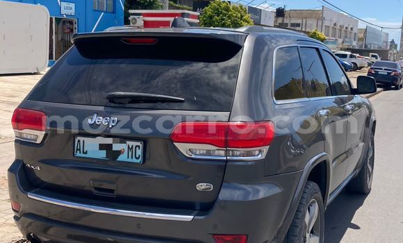 Tenga Tsaru Jeep Grand Cherokee Sirivha Mota in Maputo in Maputo Tenga Tsaru Jeep Grand Cherokee Sirivha Mota in Maputo in Maputo