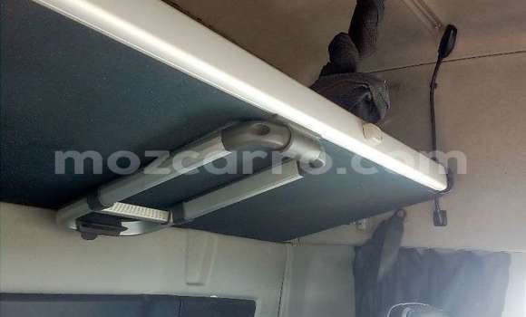 Buy Used Volvo F4 White Truck in Maputo in Maputo Buy Used Volvo F4 White Truck in Maputo in Maputo