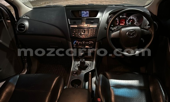 Nunua Ilio tumika Mazda BT-50 Nyingine Gari ndani ya Maputo nchini Maputo Nunua Ilio tumika Mazda BT-50 Nyingine Gari ndani ya Maputo nchini Maputo