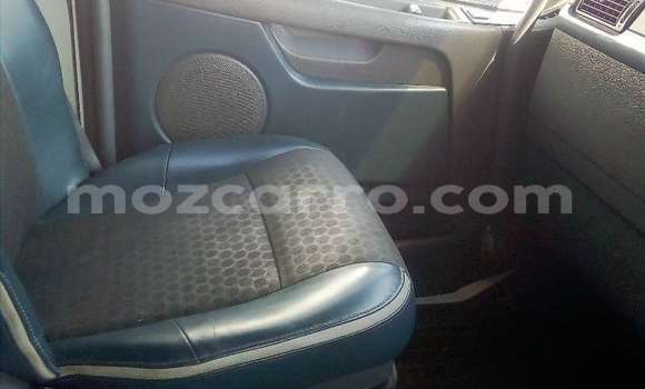 Buy Used Volvo F4 White Truck in Maputo in Maputo Buy Used Volvo F4 White Truck in Maputo in Maputo
