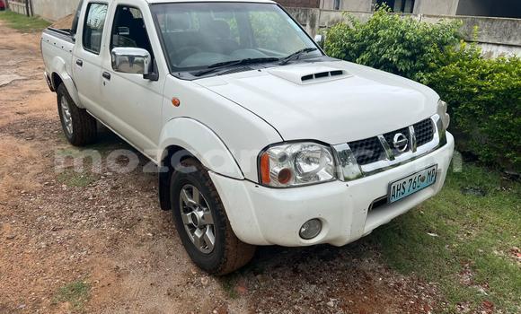 Nunua Ilio tumika Nissan Hardbody Nyeupe Gari ndani ya Maputo nchini Maputo Nunua Ilio tumika Nissan Hardbody Nyeupe Gari ndani ya Maputo nchini Maputo