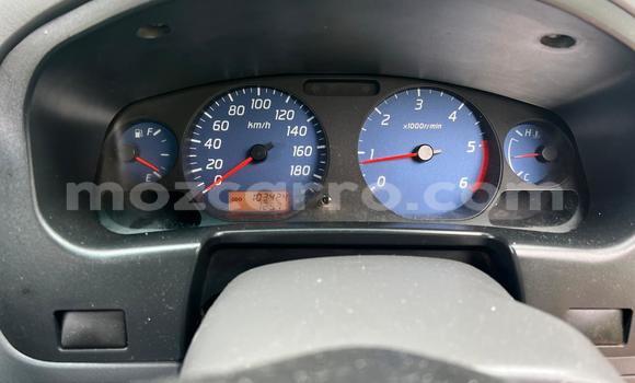 Nunua Ilio tumika Nissan Hardbody Nyeupe Gari ndani ya Maputo nchini Maputo Nunua Ilio tumika Nissan Hardbody Nyeupe Gari ndani ya Maputo nchini Maputo