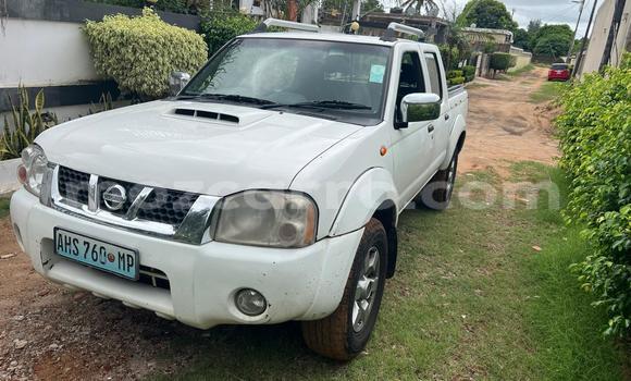 Nunua Ilio tumika Nissan Hardbody Nyeupe Gari ndani ya Maputo nchini Maputo Nunua Ilio tumika Nissan Hardbody Nyeupe Gari ndani ya Maputo nchini Maputo