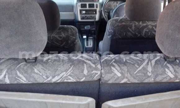 Comprar Usado Mitsubishi Pajero iO Azul Carro em Maputo em Maputo Comprar Usado Mitsubishi Pajero iO Azul Carro em Maputo em Maputo