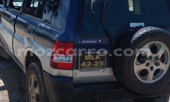 Comprar Usado Mitsubishi Pajero iO Azul Carro em Maputo em Maputo Comprar Usado Mitsubishi Pajero iO Azul Carro em Maputo em Maputo