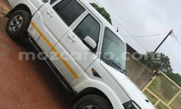 Nunua Ilio tumika Mahindra Scorpio Nyeupe Gari ndani ya Maputo nchini Maputo Nunua Ilio tumika Mahindra Scorpio Nyeupe Gari ndani ya Maputo nchini Maputo