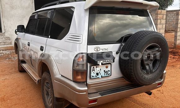 Buy Used Toyota Land Cruiser Prado Other Car in Maputo in Maputo Buy Used Toyota Land Cruiser Prado Other Car in Maputo in Maputo
