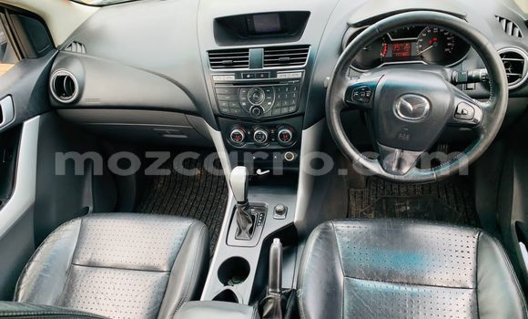 Tenga Tsaru Mazda BT-50 Chena Mota in Maputo in Maputo Tenga Tsaru Mazda BT-50 Chena Mota in Maputo in Maputo