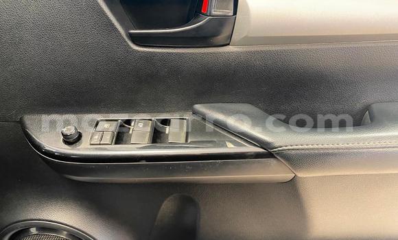 Tenga Tsaru Toyota Hilux Chena Mota in Maputo in Maputo Tenga Tsaru Toyota Hilux Chena Mota in Maputo in Maputo