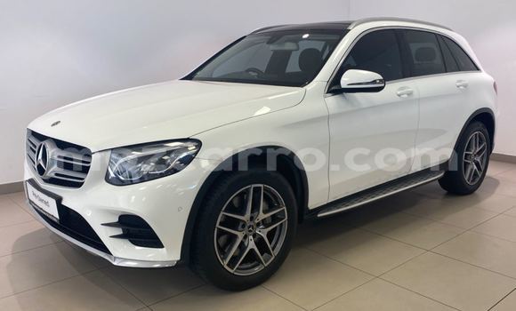 Comprar Usado Mercedes-Benz GLC 250D Branco Carro em Maputo em Maputo