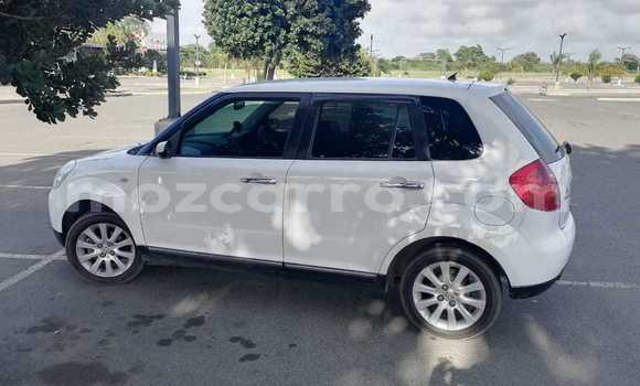 Buy Used Mazda Verisa White Car in Maputo in Maputo Buy Used Mazda Verisa White Car in Maputo in Maputo