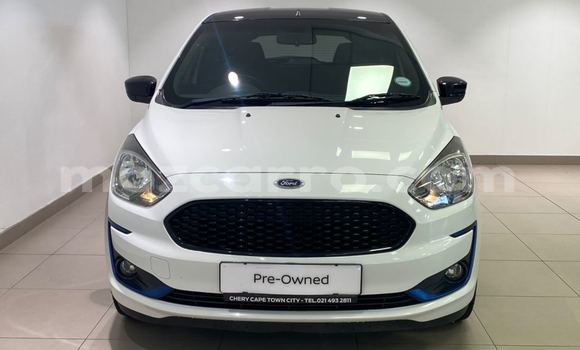 Tenga Tsaru Ford Fiesta Chena Mota in Maputo in Maputo Tenga Tsaru Ford Fiesta Chena Mota in Maputo in Maputo