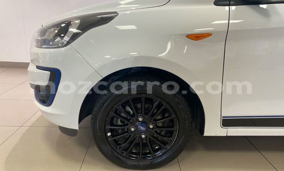 Tenga Tsaru Ford Fiesta Chena Mota in Maputo in Maputo Tenga Tsaru Ford Fiesta Chena Mota in Maputo in Maputo