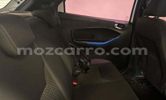 Tenga Tsaru Ford Fiesta Chena Mota in Maputo in Maputo Tenga Tsaru Ford Fiesta Chena Mota in Maputo in Maputo