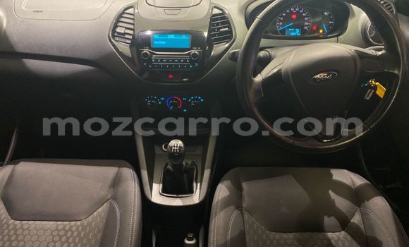 Tenga Tsaru Ford Fiesta Chena Mota in Maputo in Maputo Tenga Tsaru Ford Fiesta Chena Mota in Maputo in Maputo