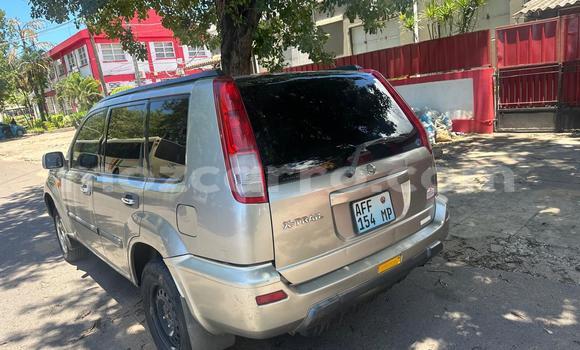 Tenga Tsaru Nissan X-Trail Zvimwe Mota in Maputo in Maputo Tenga Tsaru Nissan X-Trail Zvimwe Mota in Maputo in Maputo