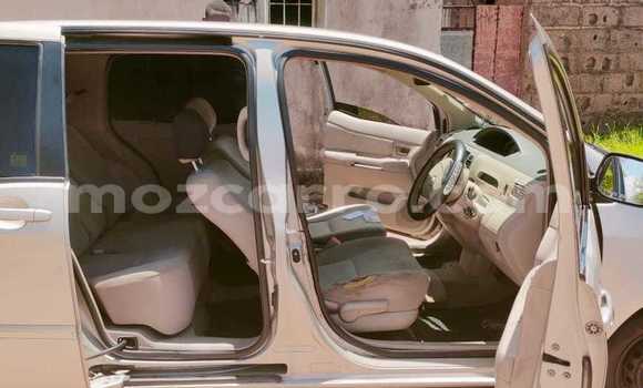 Comprar Usado Toyota Raum De outros Carro em Maputo em Maputo Comprar Usado Toyota Raum De outros Carro em Maputo em Maputo