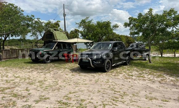 Buy Used Volkswagen Amarok Black Car in Maputo in Maputo Buy Used Volkswagen Amarok Black Car in Maputo in Maputo