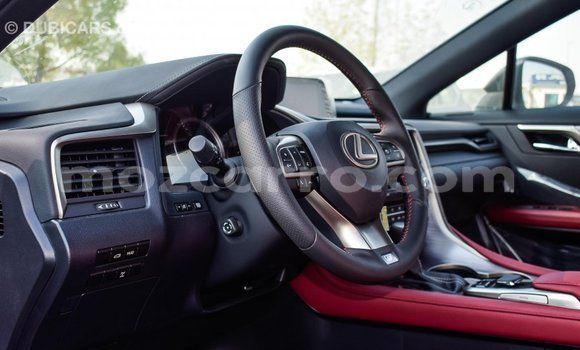 Tenga Imported Lexus RX 300 Chena Mota in Import - Dubai in Cabo Delgado Tenga Imported Lexus RX 300 Chena Mota in Import - Dubai in Cabo Delgado