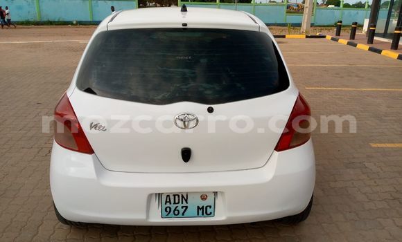 Comprar Usado Toyota Vitz Branco Carro em Maputo em Maputo Comprar Usado Toyota Vitz Branco Carro em Maputo em Maputo